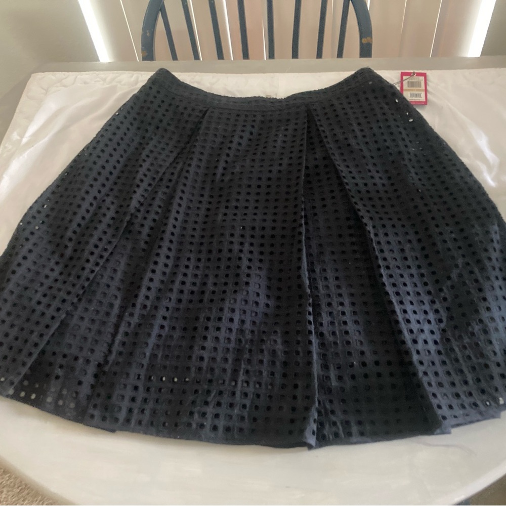 NWT Vincent Camuto Elegant Black Eyelet Skirt